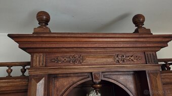 Starožitná jedáleň - 9