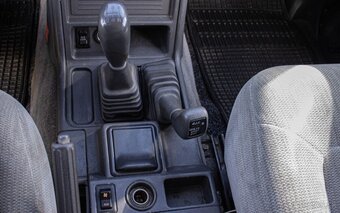Mitsubishi Pajero Camper - 9