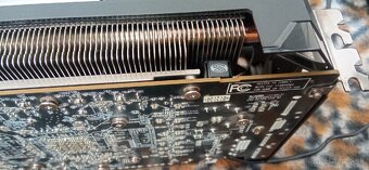 Radeon R9 390 8gb poskodena - 9
