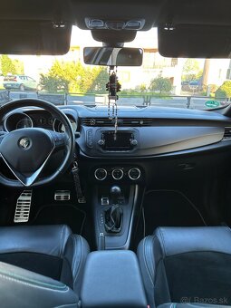 Alfa Romeo QV LINE - 9