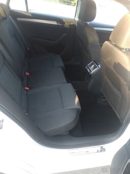 Predám Škoda Superb 3 combi obsah 2 liter desel ročník 2019 - 9