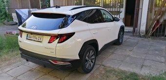 Hyundai Tucson 1,6 T-GDi pohon 4x4 rok 8/2021 SR 58 200km - 9