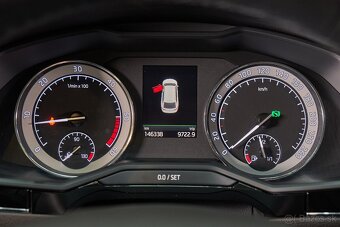 Škoda Superb L&K 2.0TDI 140kW, automat, 2019 - 9