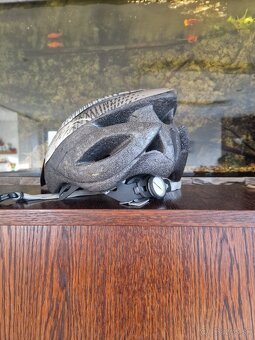 Cyklistické prilby - 9