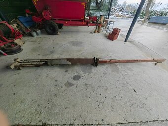 žeriav na traktor - 9