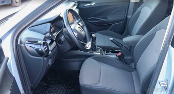 Škoda Fabia 1.0 TSI Ambition - 9