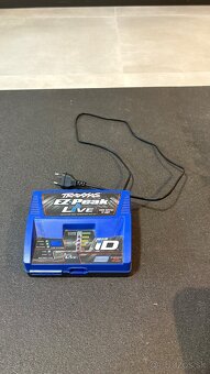 Predám Traxxas Maxx 1:10 - 9