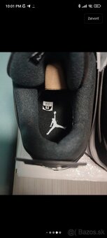 Air Jordan 4 Thunder White - 9