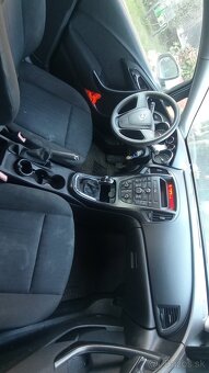 Opel Astra - 9