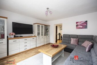 Na predaj kompletne zrekonštruovaný rodinný dom so záhradou - 9