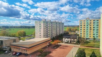 Rezervované - Čiastočne zrekonštruovaný bytík s loggiou - 9