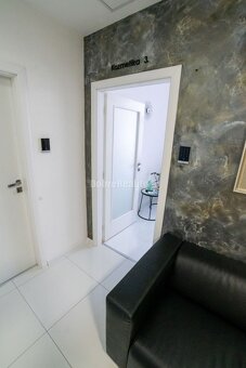 Krásne priestory na podnikanie do prenájmu v centre Rimavske - 9