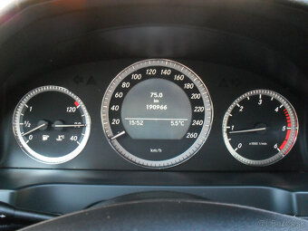 Mercedes-Benz C 200 CDI rv. 2010 - 9