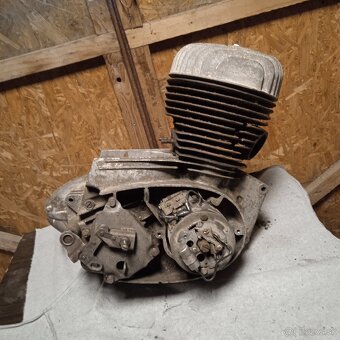 Motor Jawa 250 panelka - 9