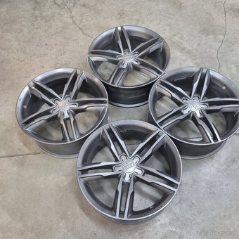 Hliníkové disky 5x112 R18 8J ET42 - 9