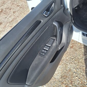 Renault Megane hatchback IV - 9