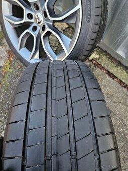 Letní alu kola Crater 19" Škoda Superb 235/40 R19 - 9