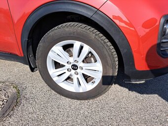 Kia Sportage 1,6 GDI Gold benzin - 9