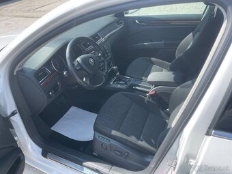 Skoda Superb 4x4 DSG Elegance 12/2013 - 9
