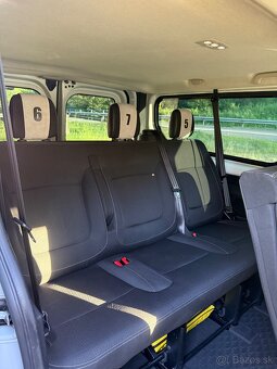 Požičovňa 8 miestne auto Renault Trafic L2h1 prenájom LONG - 9