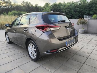 Toyota Auris, 1.6 benzín, 38 tis. KM, Nové kúp. na Slovensku - 9