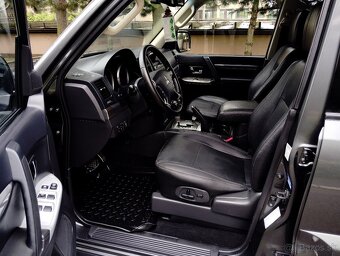 MITSUBISHI PAJERO WAGON 3.2DI-D DIAMOND EDITION - 9