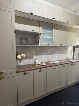 Moderná nepoužitá kuchyňa NATALI krémová - 9