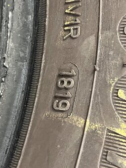 215/55R17 Good year celoročné - 9