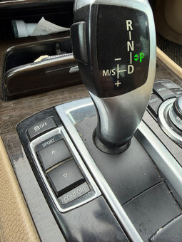 BMW 730D LONG 170kW – max. výbava, po servisu - 9