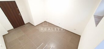 PREDAJ priestorov v priamom centre Banskej Bystrice -... - 9