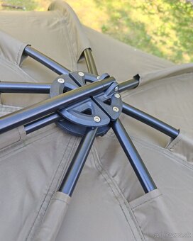 Predám bivak zn. TRAKKER TEMPEST BROLLY V2 - 9