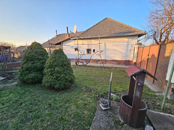 Rodinný dom v tichej časti obce s pozemkom 1129 m2, kúpou vo - 9