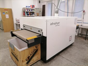 Automatický sieťotlačový karusel, vzduchový pásový sušič - 9