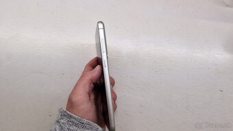 Samsung Galaxy S21 FE 5G - popukaný, funkčný - 9