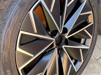 PROPUS Orig.skoda Superb3 5x112 8jx18 ET 44 VW 235 45R18 - 9