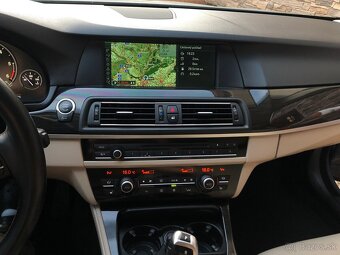 Auto BMW 5 Series 520 F10 - 9