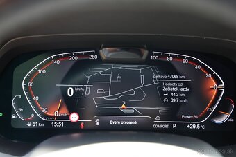 BMW X5 XDrive40i - 9