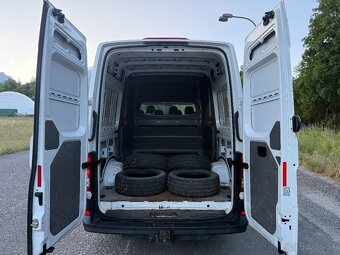 Volkswagen Crafter - 9
