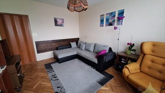Predaj 3 izbový byt Levice - 9