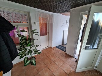 GEMINIBROKER v obci FONY 4 izbový rekonštruovaný dom - 9