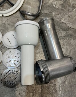 Klarstein Lucia 1300w kuchynský robot - 9