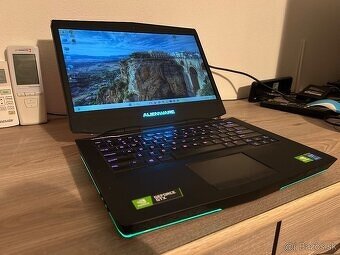 Herný Alienware 14 s i7,16gb ram,SSD+HDD,GTX,Fhd LCD - 9