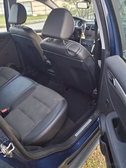 Mercedes Benz B 200 d 1. majitel - 9