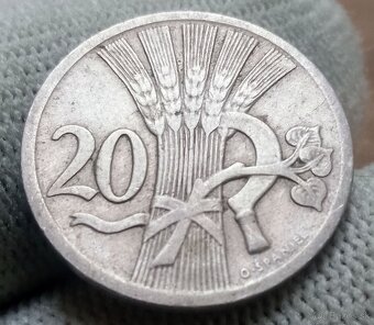 Československé 20 haliere. - 9