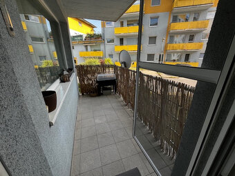Prenajmem 2 izbový byt, Kvačalova Žilina - 9