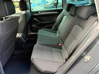 VW  Passat B8 Variant 2.0 TDI 110kW DSG - záruka Autodraft - 9