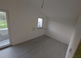 Dvojizbový holodom v Nitre na predaj s výhladom na Zobor - 9