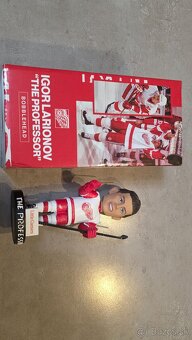 Predám zberateľskú postavičku hráča Igor Larionov - 9