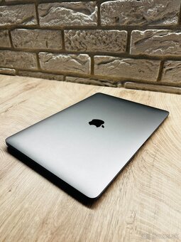 🍏 MacBook Air 13 Retina 2020 – TOP stav, málo používaný - 9