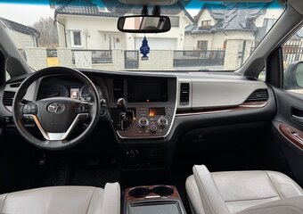 TOYOTA SIENNA 3,5 V6 LIMITED 2016 LPG 7 míst - 9